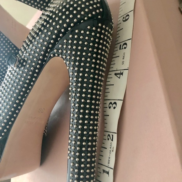 AUTHENTIC MIU MIU PATENT LEATHER HEELS $950 36 - Picture 11 of 16